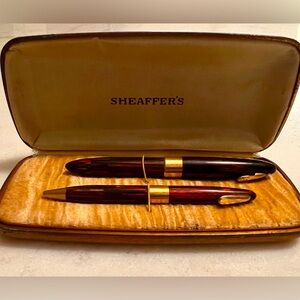 Vintage Sheaffer’s Resin White Dot Lifetime Pen/Pencil In Box 14 K Gold Nib
